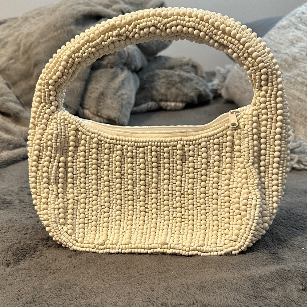 Antik Kraft Cream Beaded Shoulder Bag